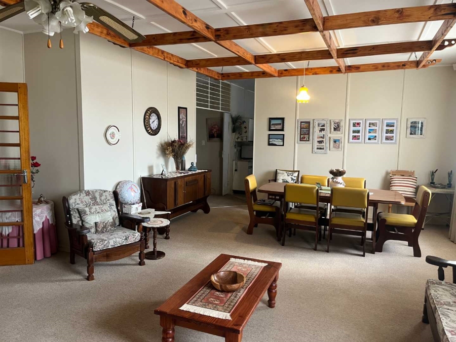 4 Bedroom Property for Sale in Kakamas Northern Cape